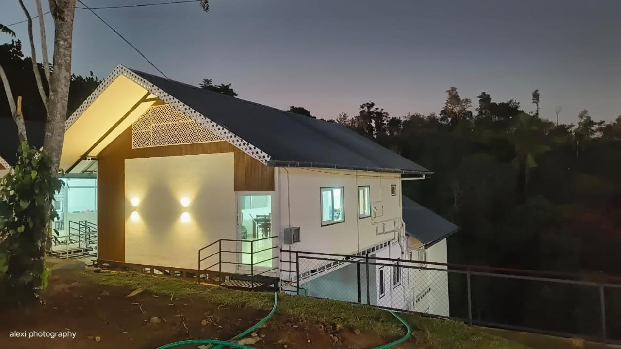 The Cloud Mountain Tourist Villa 바가몬 외부 사진